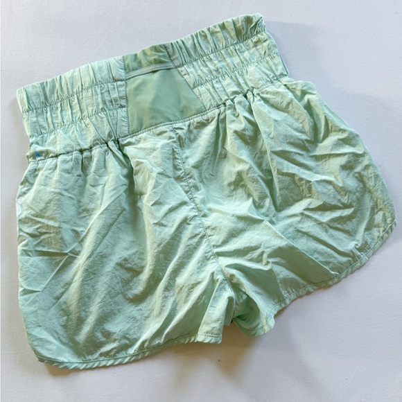 Free People Movement Shorts size L - Picture 3 of 4